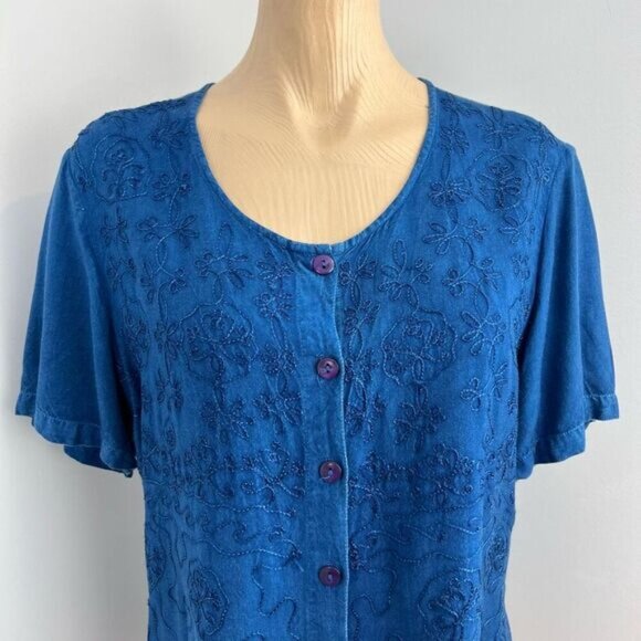 Vintage Women Medium Blue Embroidered Button Down Short Sleeve Shirt Top Peasant - Picture 5 of 13
